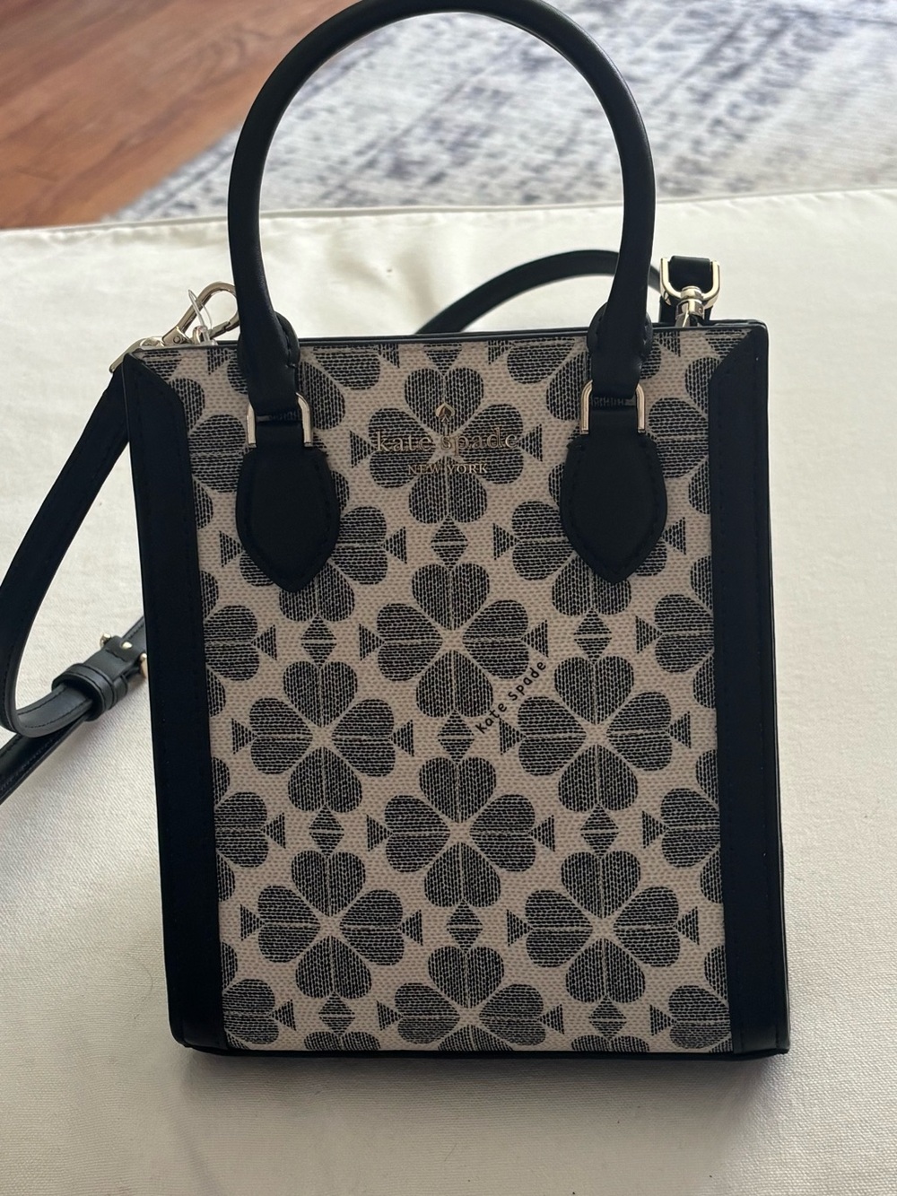 Kate Spade - Picture 6 of 10